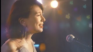 May J がメージキャラクターに就任／カラオケ動画コミュニティKARASTA CM「スマホの中のライブハウス編」