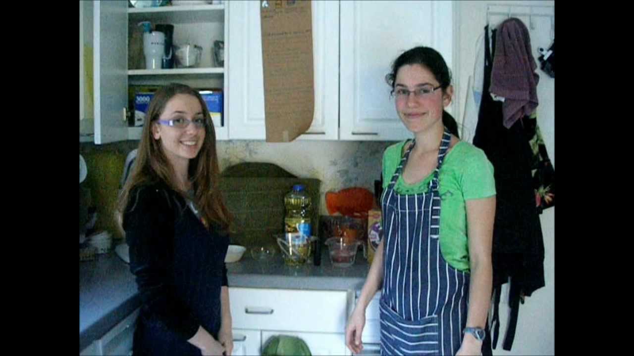 How to make cupcakes...in Spanish YouTube