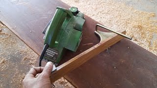 Alat tukang kayu paling praktis