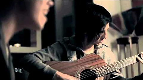 Crown The Empire - "Wake Me Up" Acoustic