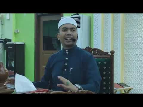 Prof Madya Ustaz Dato Dr Izhar Ariff Mohd Kashim : Halal ...