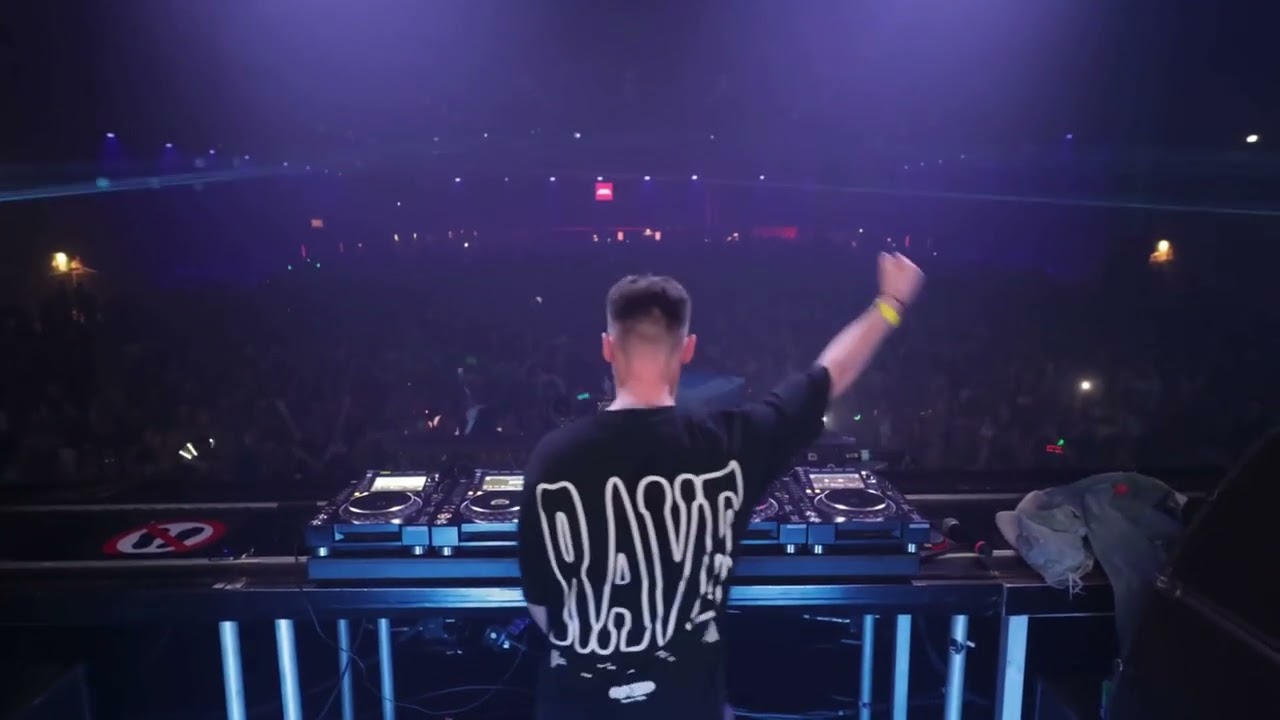 Will Atkinson - Cosmic Heartbreak (Live at ASOT Utrecht 2023)