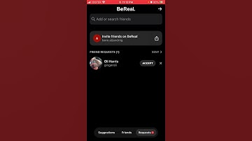 How to accept friend requests in BeReal app?