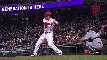 SD@WSH: LaRoche hits an RBI double to pad the lead