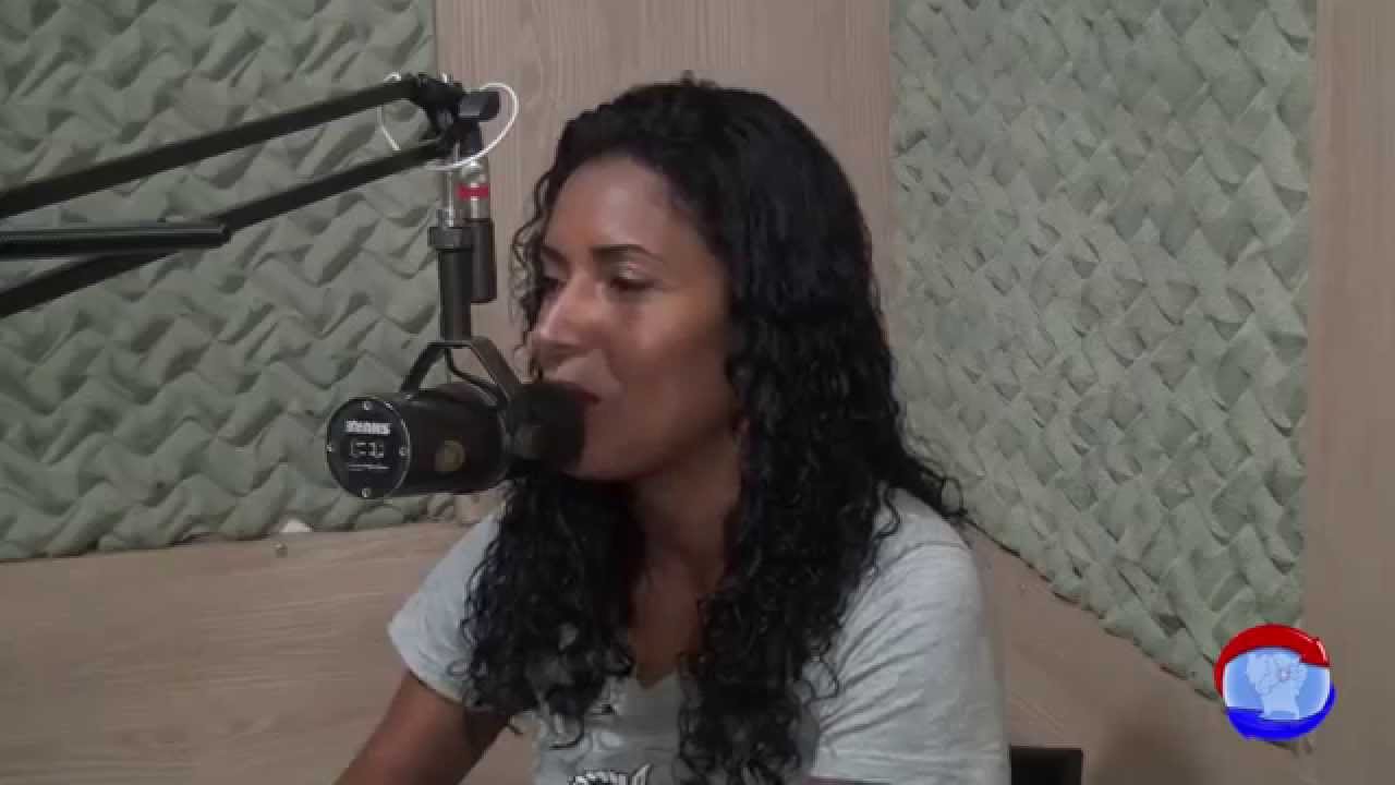 Entrevista de Fabiolla Paiva na Grande Serra FM - YouTube