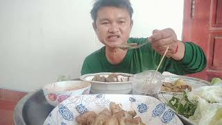 กินแต่กับเล่นแซ่บไปครับ