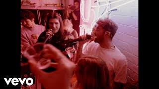 Video thumbnail of "The Chainsmokers - iPad (Friends & Family Edition - Live From Alex's Kitchen)"