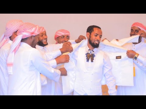 Cidha Musxafaa Fi Rooza Baga Milkooftan