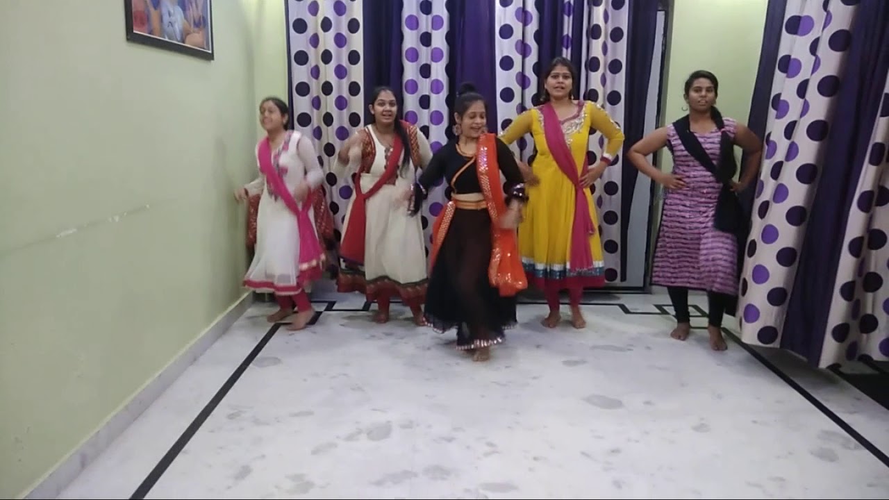 Dholida X Kamariya | Udit Narayan, Neha Kakkar | Darshan Raval | Loveyatri | Mitron | Choreography b - YouTube