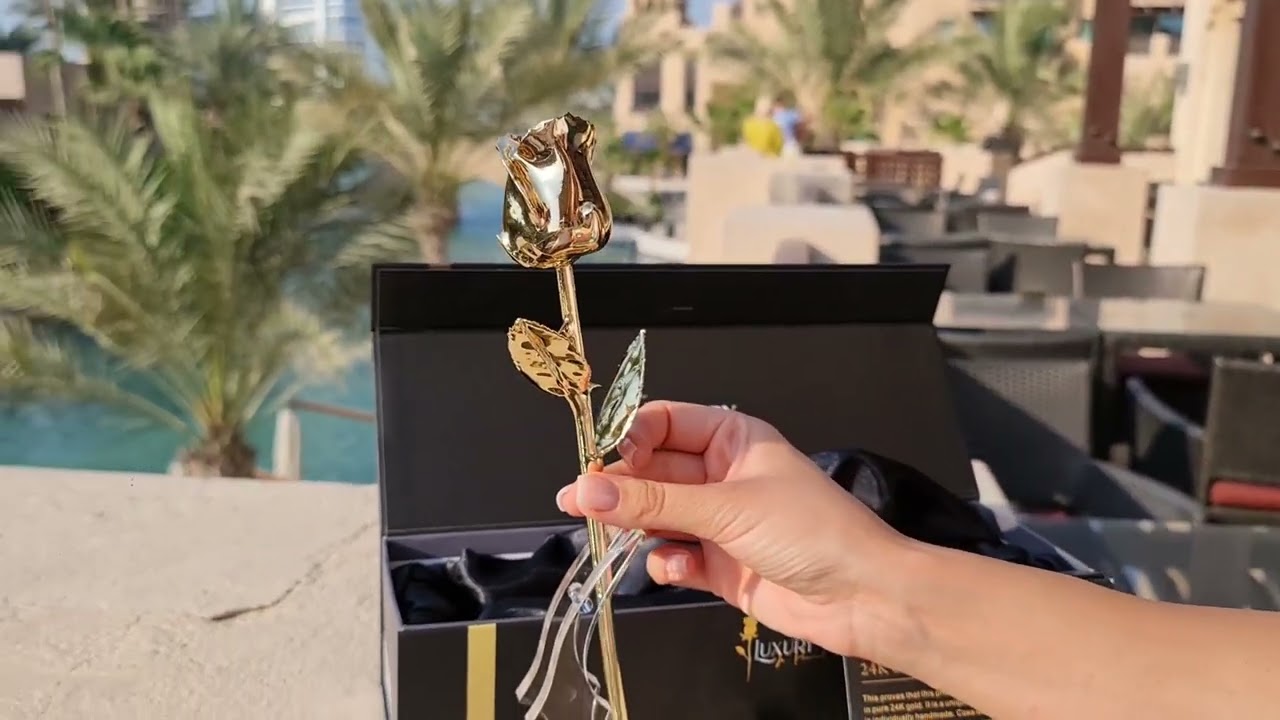 24K Golden Rose | The Ultimate Gift For Your Loved One #dubai