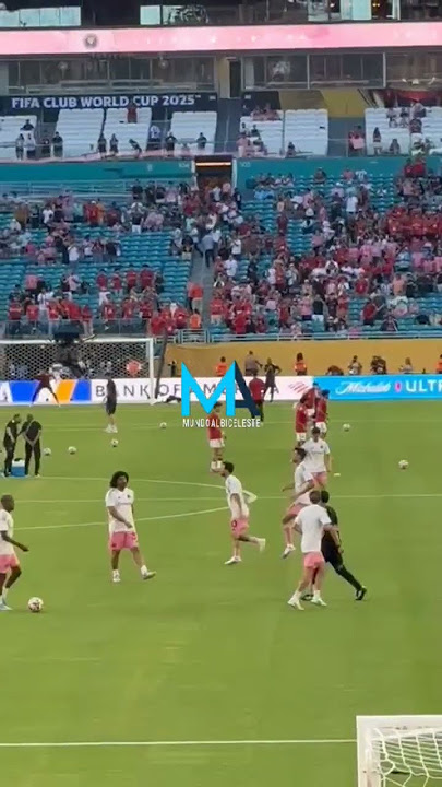 Lionel Messi in the warm up with Inter Miami vs. Al Ahly at the Club World Cup! #lionelmessi #messi