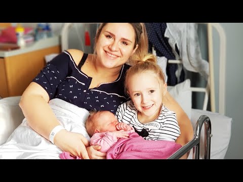 Little Girl Meets Her Newborn Baby Sister For The First Time | Charlie The Dog #219