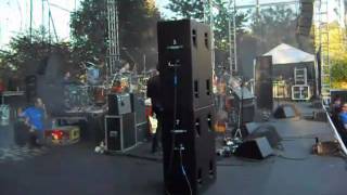 View Modest Mouse Live Performance with Commentary from Stage