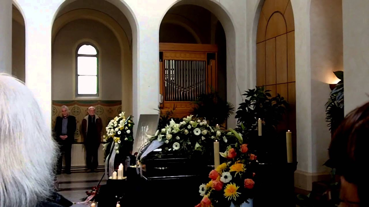 Poor Bob´s Funeral Bergfriedhof Heidelberg Östlich Bb9 (Epilog