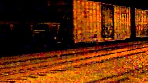 CSX Q301 ROLLS WEST THRU WOODBOURNE PA