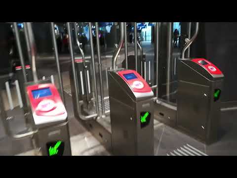 Wideo: Jak Doładować Kartę Metra