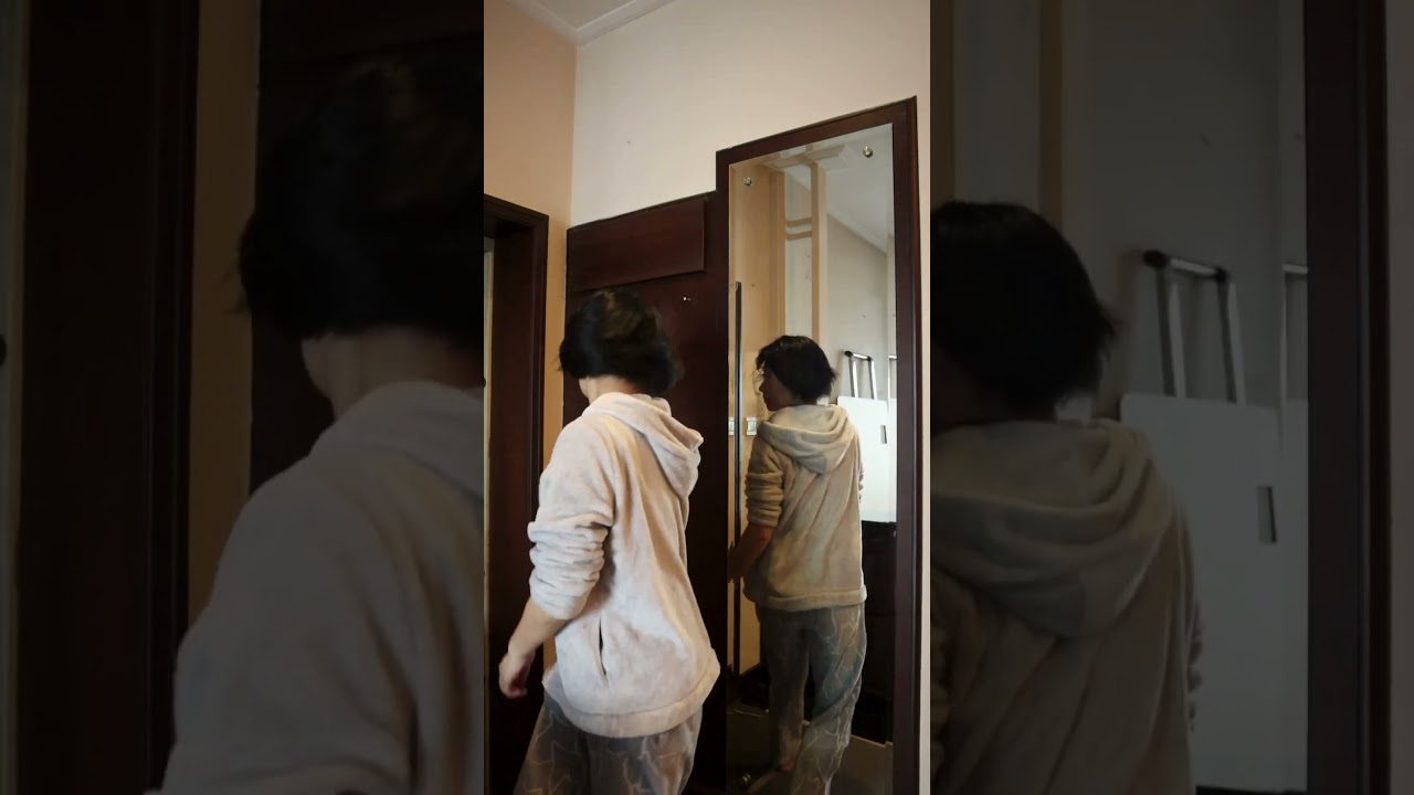 Which one is reflection? 