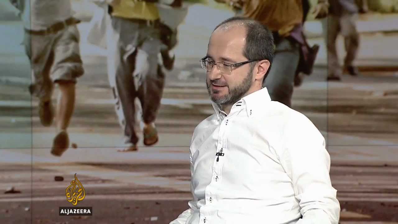 إدهم فوتشو يتحدث عن المظاهرات في ماليزيا - قناة الجزيرة البلقان