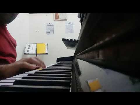 عزف فقدتك دندنة على البيانو لتعليم اي اله موسيقية 01025071400 