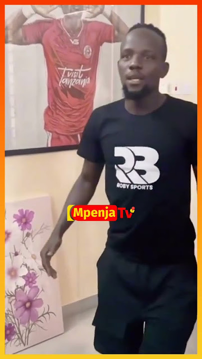 🔴MWAMBA WA LUSAKA APOKEA ZAWADI  YA SIMBA!😱#football #simbasc #youtubeshorts #yangascA