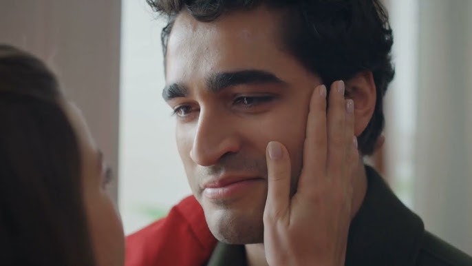 Mert Ramazan Demir ❤️ Afra Saraçoğlu Are they dreaming - YouTube