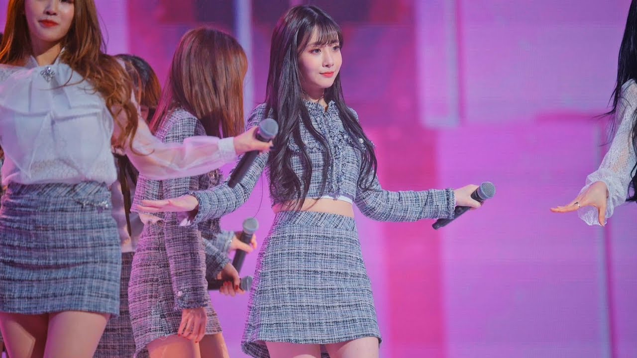 러블리즈 (Lovelyz) - 지금, 우리 (Now, We)@190209 춘천평화축전 [ 4k Fancam/직캠] By TheGsd