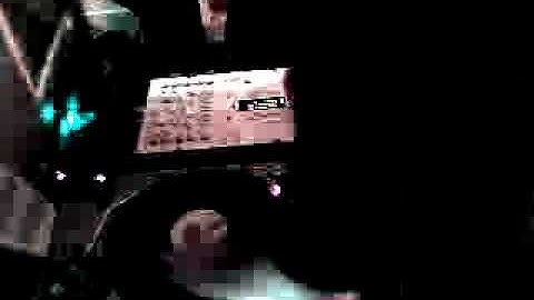 Phonik: Scratch Session with Delay