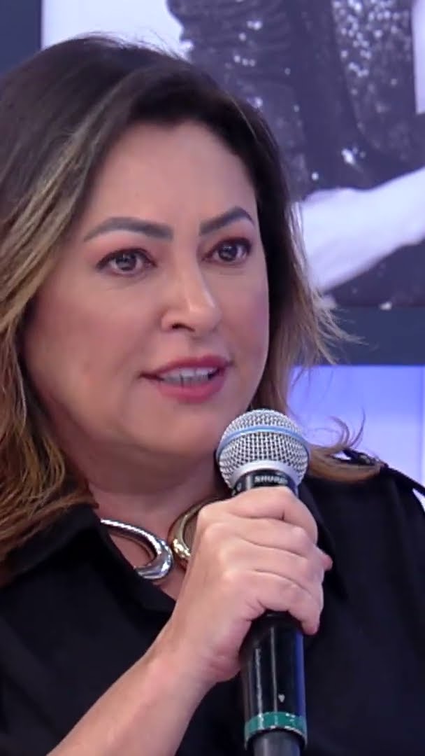 Uso excessivo de celular pode gerar síndrome do olho seco? Especialista explica e dá dicas