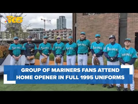 Mariners fans go viral on opening night with 1995 uniforms