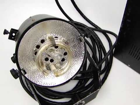 Bowens Quadmatic 1.5k Pack and Head No.2.MP4 - YouTube