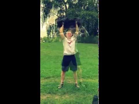 Push press och burpee med sandsck - ConCor Outdoor