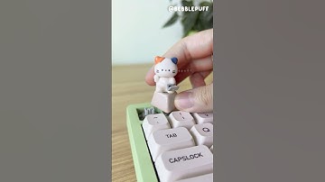 new spinny keycap! #polymerclay #keycaps #artisankeycaps