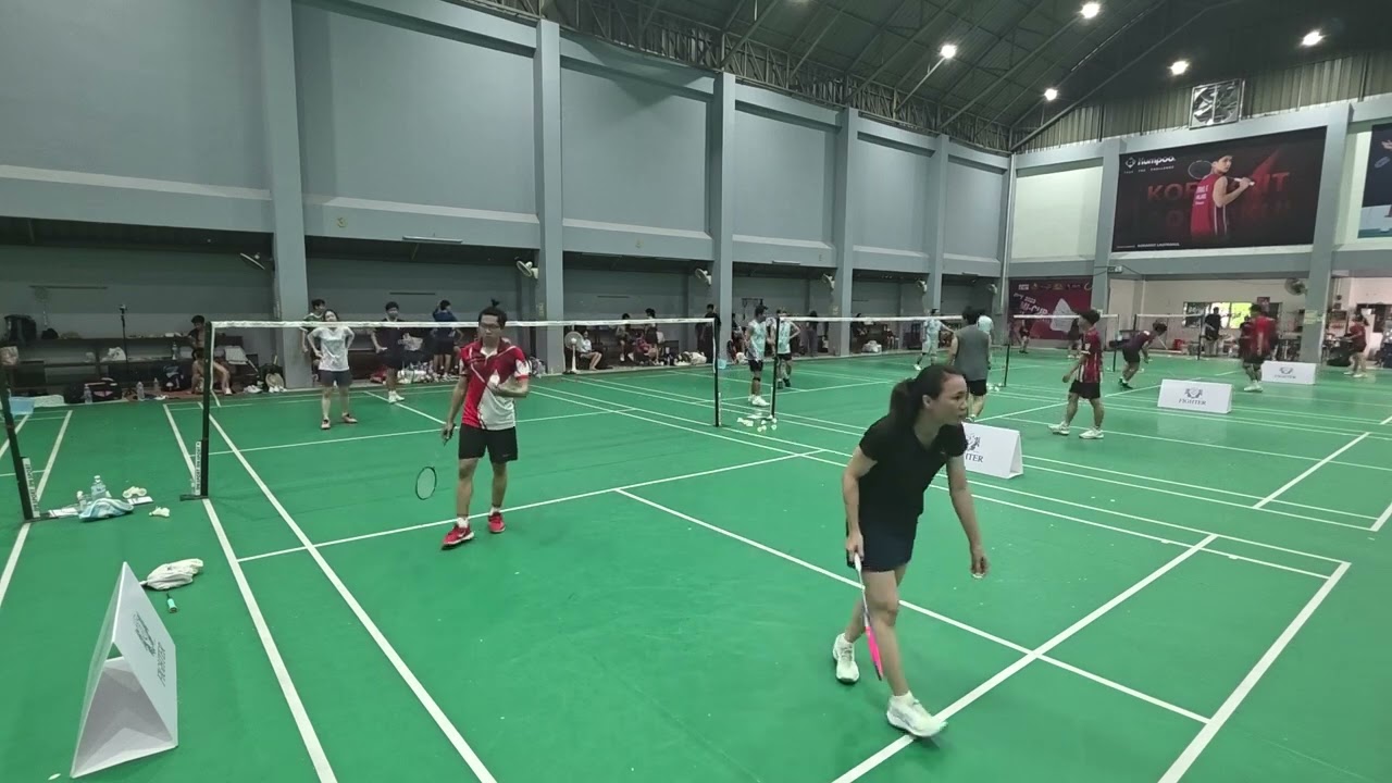 รายการดักตบ มือ N- แบ่งกลุ่ม นุ้งป๊อป โอม พบ สร บีม (No Brand) 8/03/69