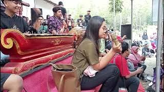 Tembang campursari nyidam sari versi Jathilan kridho wiromo