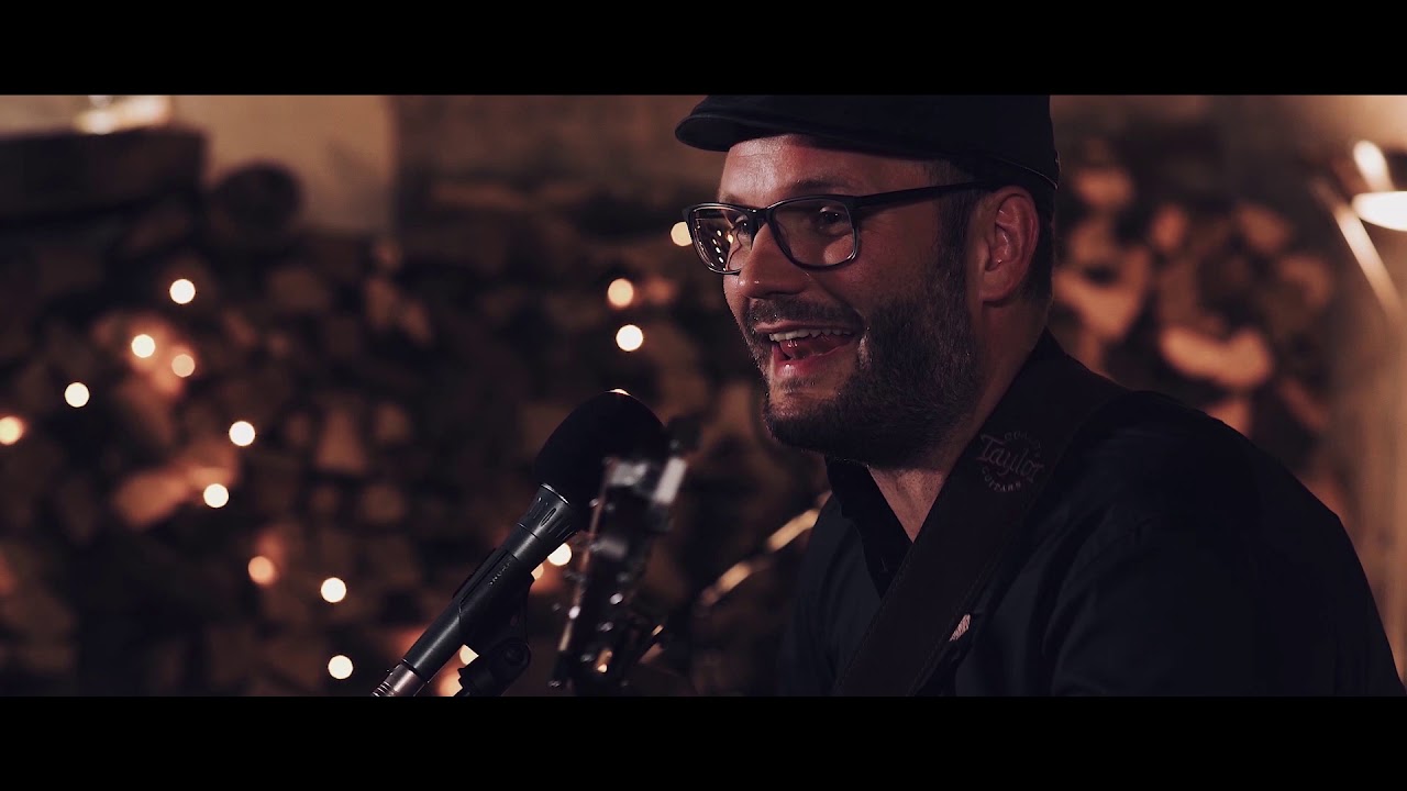 Übern Bacherl steht a Hütterl - mamabeda verhåckert