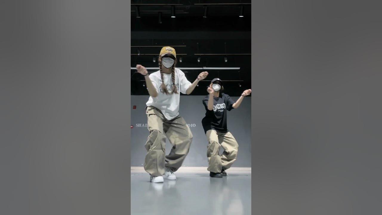 Shake It To The Max | Dance Trend Viral Tiktok Dance