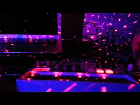 Kaos - Day & Night - Korg Volca Sample, Korg Volca Bass