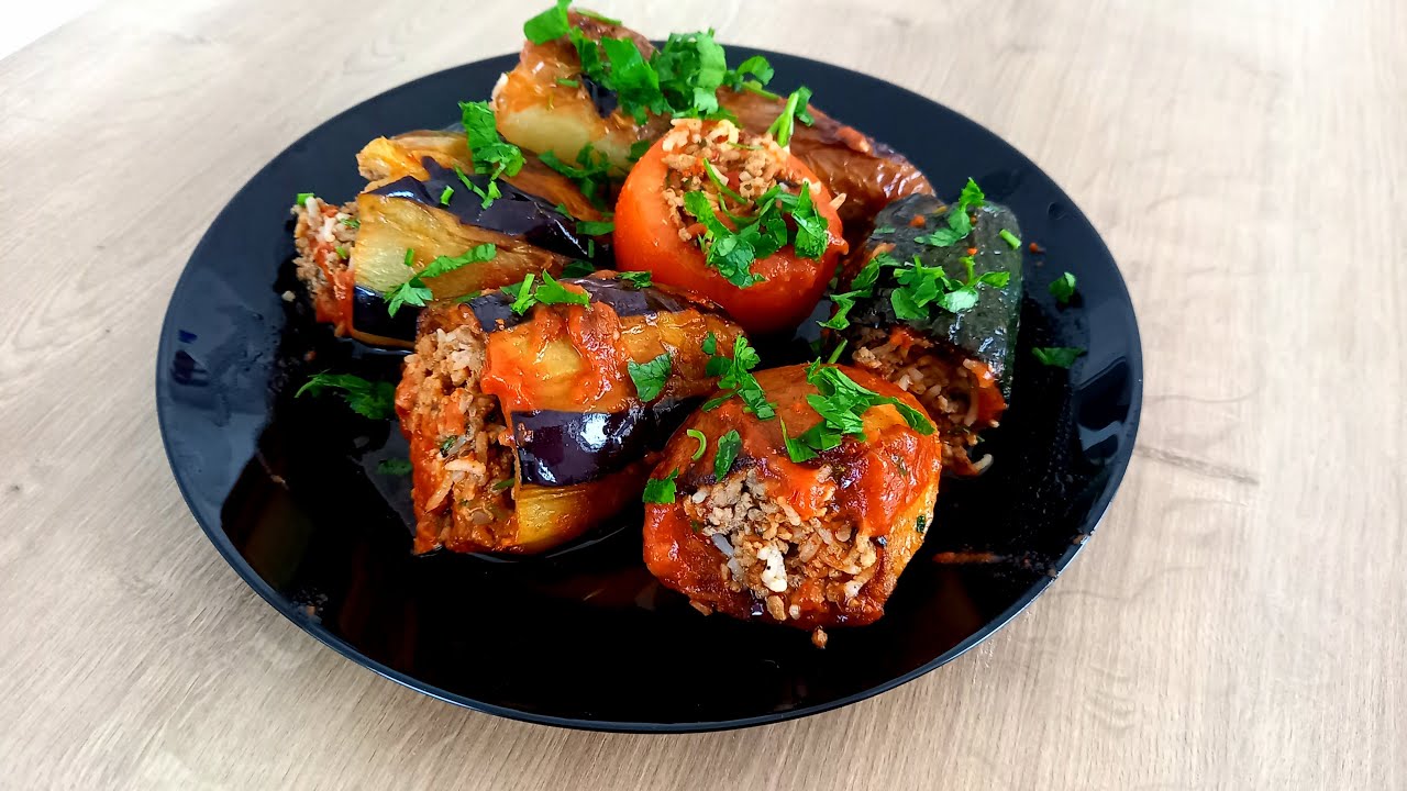 Жареные голубцы  с овощами, готовится легко и быстро а главное вкусно.