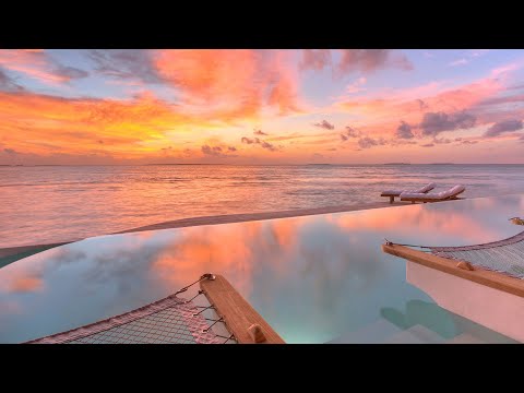 غروب زیبای خورشید در مالدیوز مالدیوز  