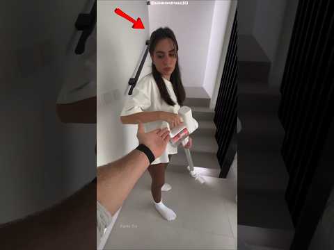 Couple’s World Tour Surprise Turns Out To Be AI 😱🌍 #shorts