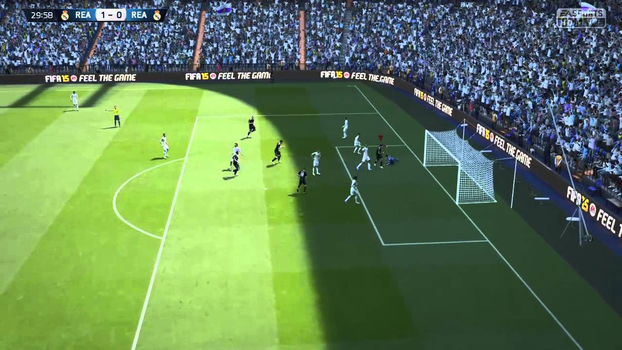 FIFA 15 PS4 But de Cristiano Ronaldo double feinte de