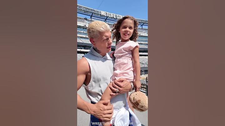 Triple H Meets Cody Rhodes Daughter Backstage in Heartwarming Video at WWE SummerSlam 2025 #wwe