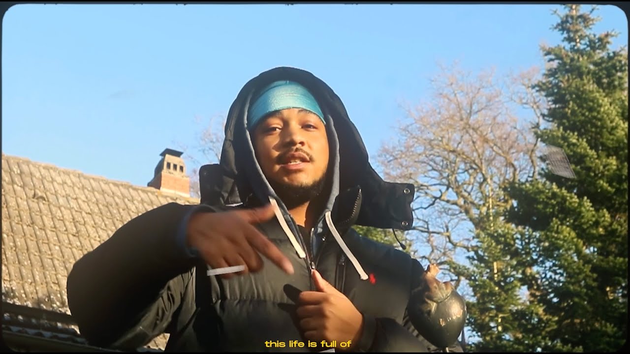 Guarda NXRI - venting (Official Video) su YouTube Guarda NXRI - venting (Official Video) su YouTube
