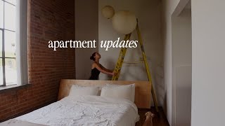 loft apartment diaries | bedroom decor and organizing bookshelf