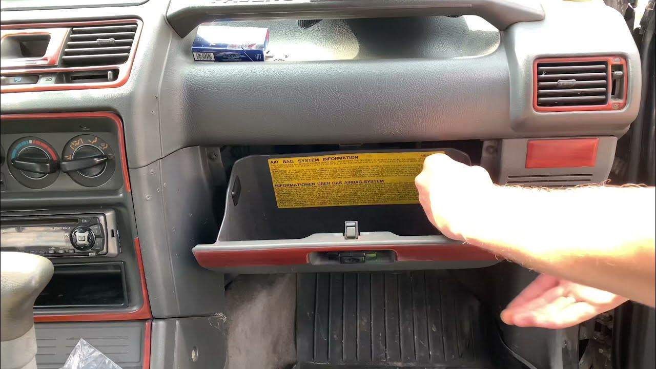 Как поменять фильтр салона на паджеро 2