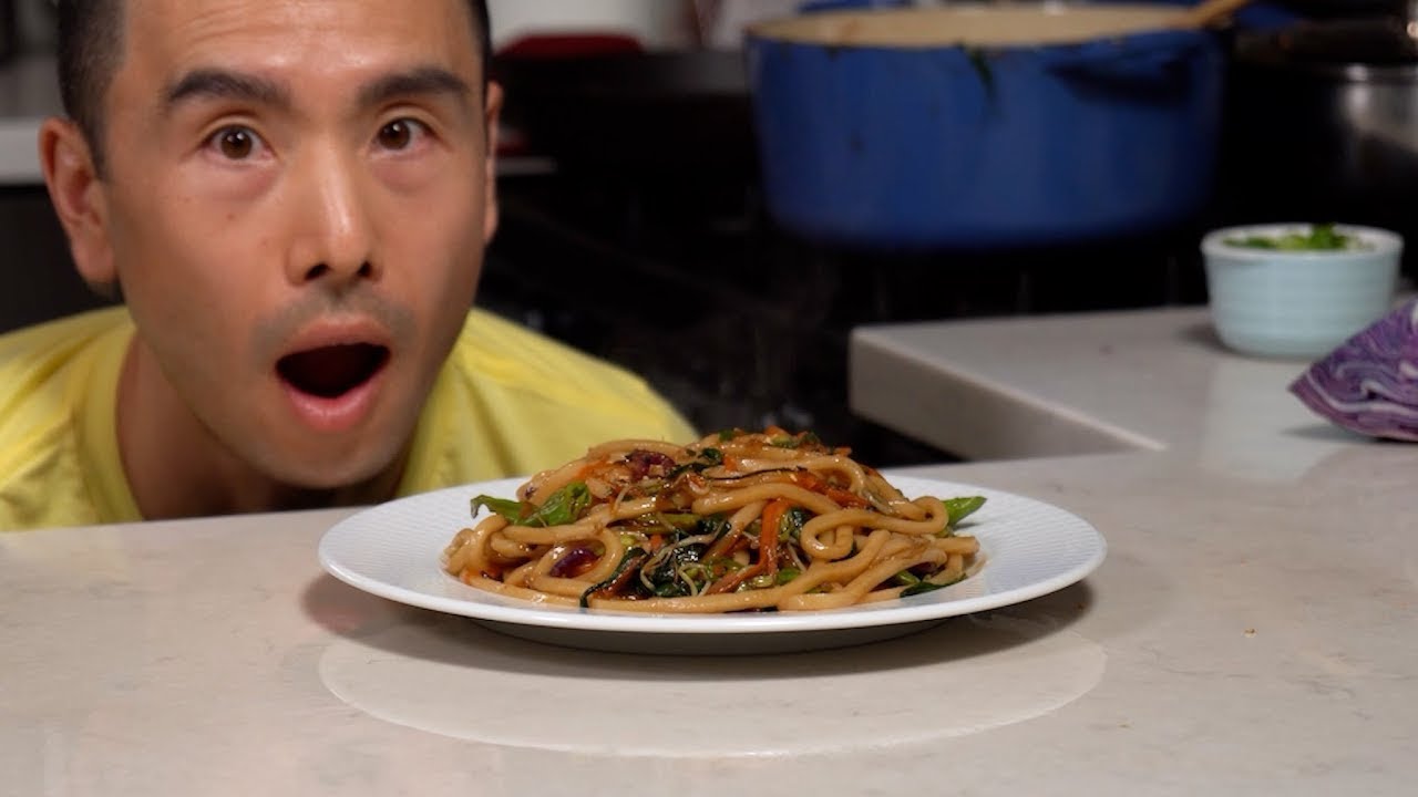 yaki udon recipe | with shishito peppers (plant based) ASMR | all day i eat like a shark