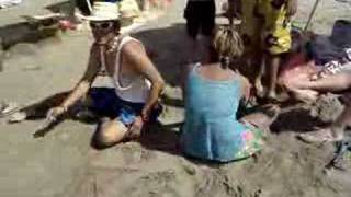 Mil vueltas de Carmen en los Ayala