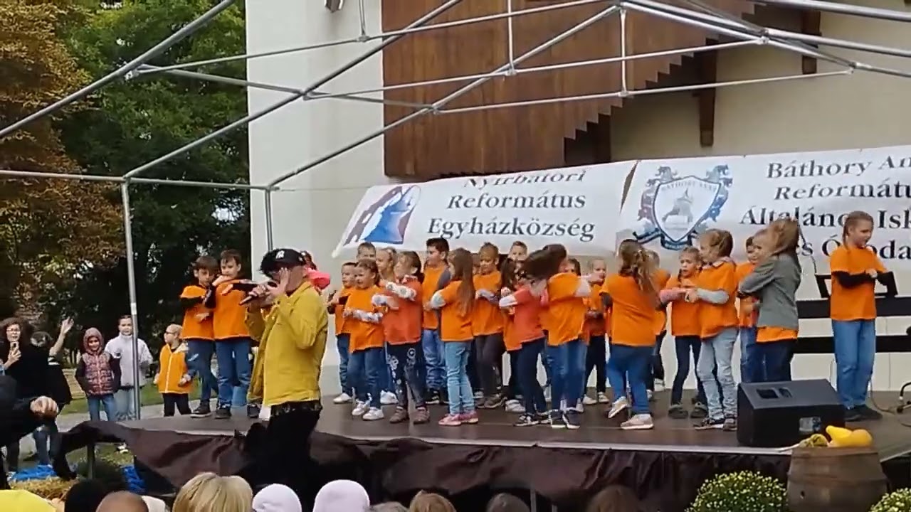 Templomkerti-party Pintér Bélával