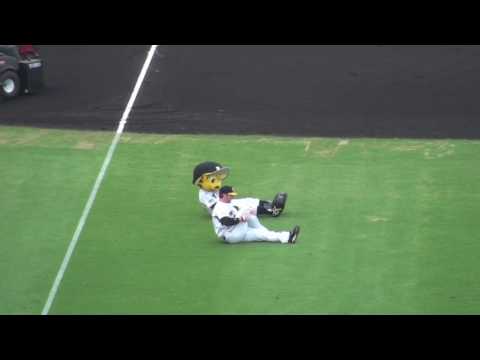 【トラッキー】マートン選手とストレッチ☆(100731)