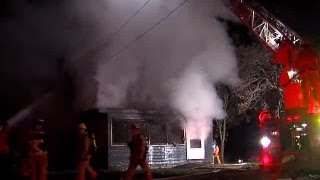 Raw: Akron house fire